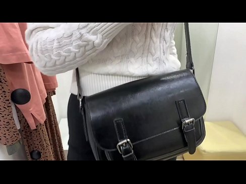 ❤️ Javna masturbacija mlade kurbe FeralBerry z dildom v garderobi ❌ Ruski pornič na porno sl.pornplaybb.ru ❌